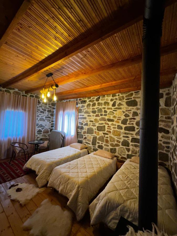 Ballkon Turi Tiranë Eksteriør bilde